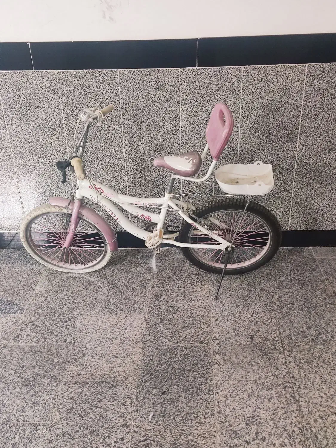 دوچرخه ۲۰ دخترانه سالم بدون ایراد|دوچرخه، اسکیت، اسکوتر|مشگین شهر, |دیوار