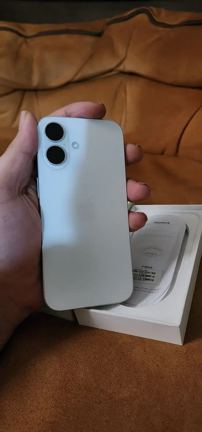 اپل ۱۶ نرمال سفید|موبایل|تهران, خواجه نظام الملک|دیوار