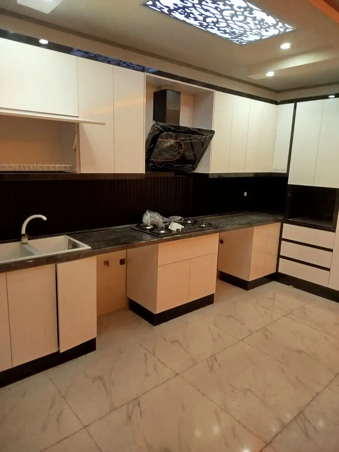 ۲خواب ۹۷متر/سند/هوشمند/بوستان ملت احمدزاده استقلال|فروش آپارتمان|رشت, شالکو|دیوار