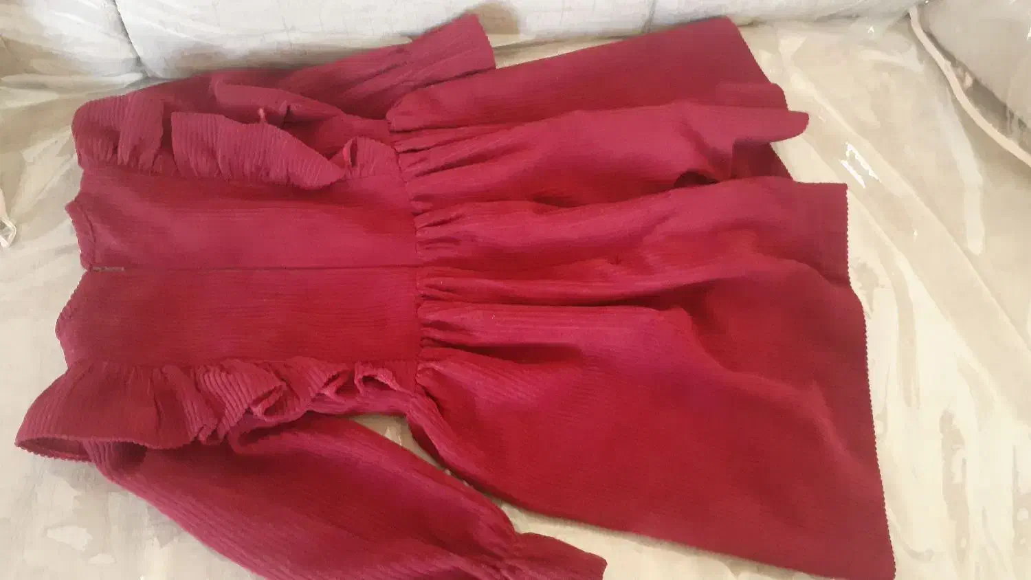 پیراهن یلدایی|لباس|ایذه, |دیوار