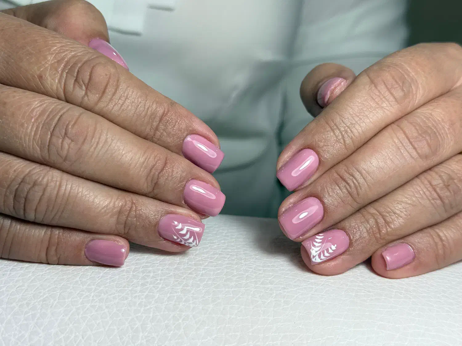 تخفیف ویژه ی خدمات ناخن|خدمات آرایشگری و زیبایی|لاهیجان, خمیر کلایه|دیوار