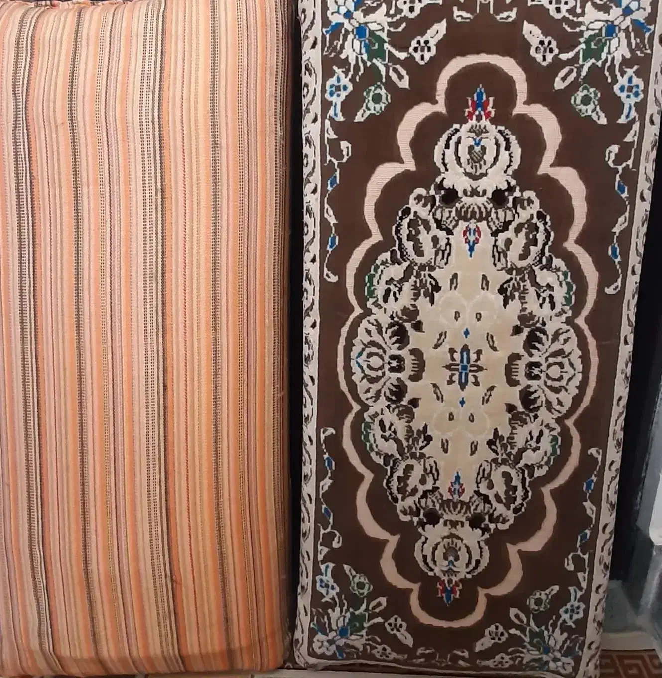 یک جفت پشتی محکم ۸۰۰ تومن|پشتی|نیشابور, مازول|دیوار