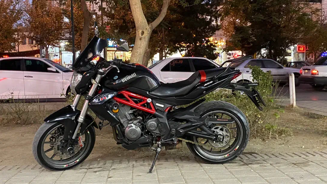 بنلی ۳۰۰جفت|موتورسیکلت|همدان, |دیوار