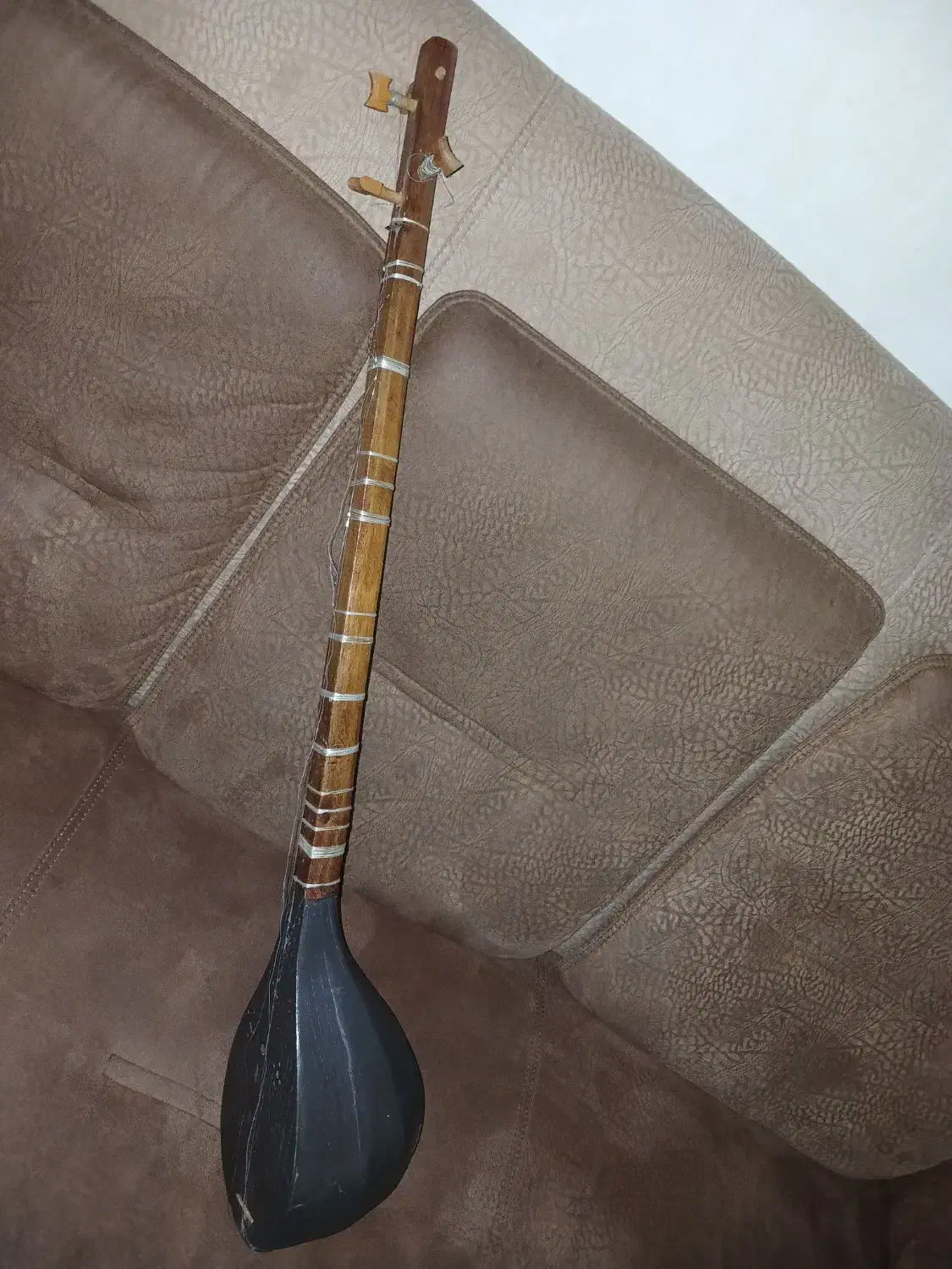 سه تار|سازهای سنتی|دزفول, |دیوار