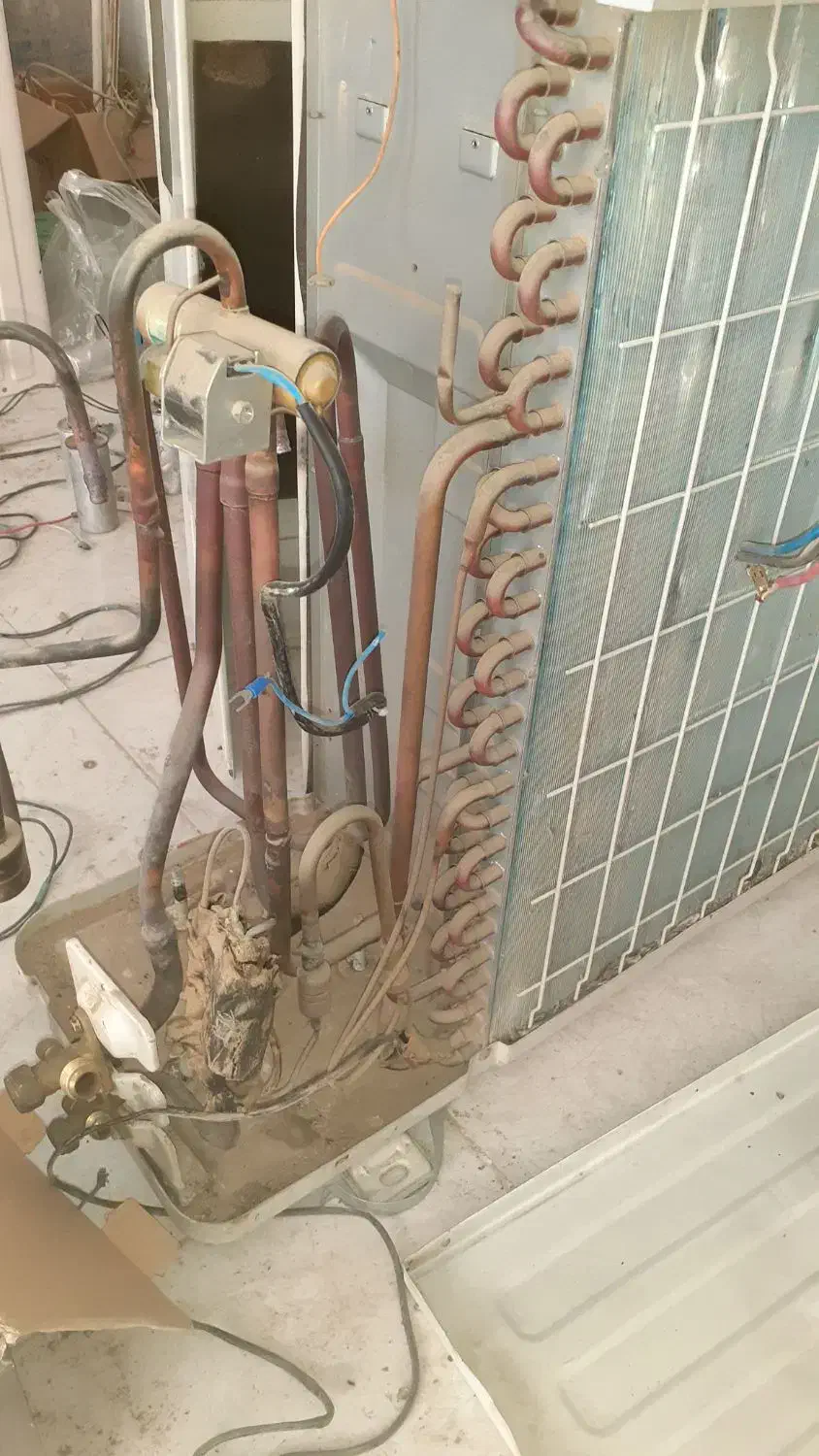 مشاوره در نصب و خرید|کولر گازی و فنکوئل|قم, هفت تیر|دیوار