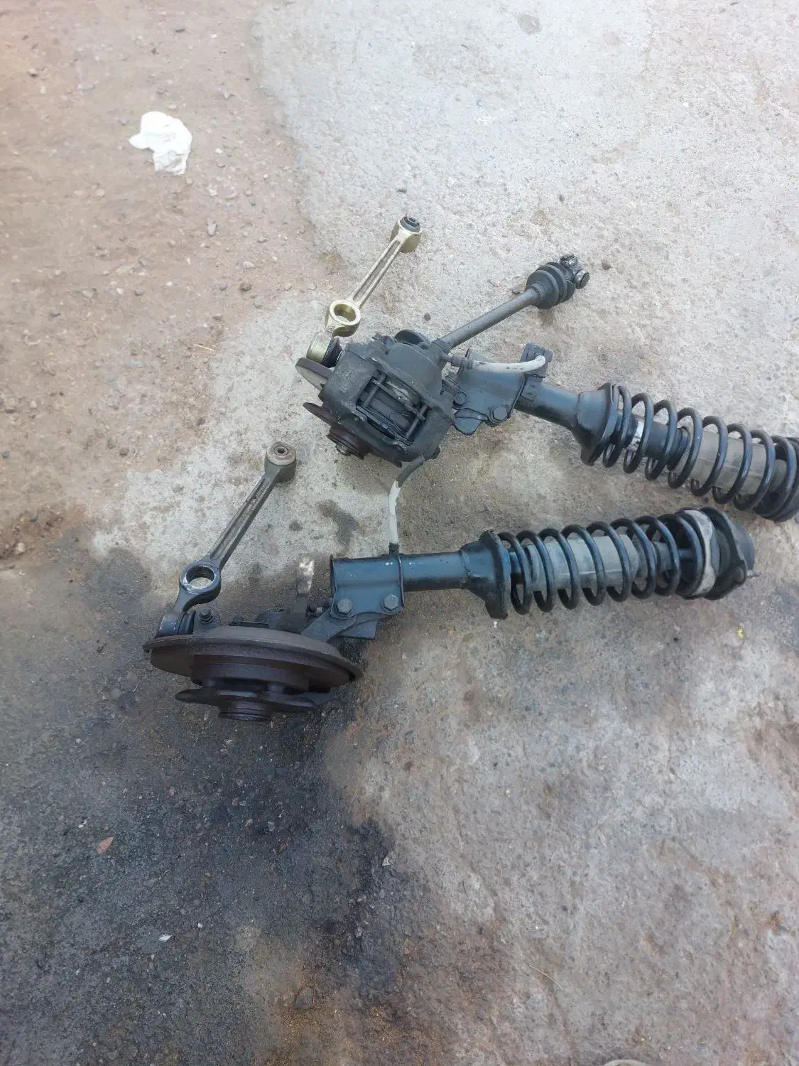 کمک /طبق/سگ دست  پمپ ترمز|قطعات یدکی و لوازم جانبی|مشهد, نوید|دیوار