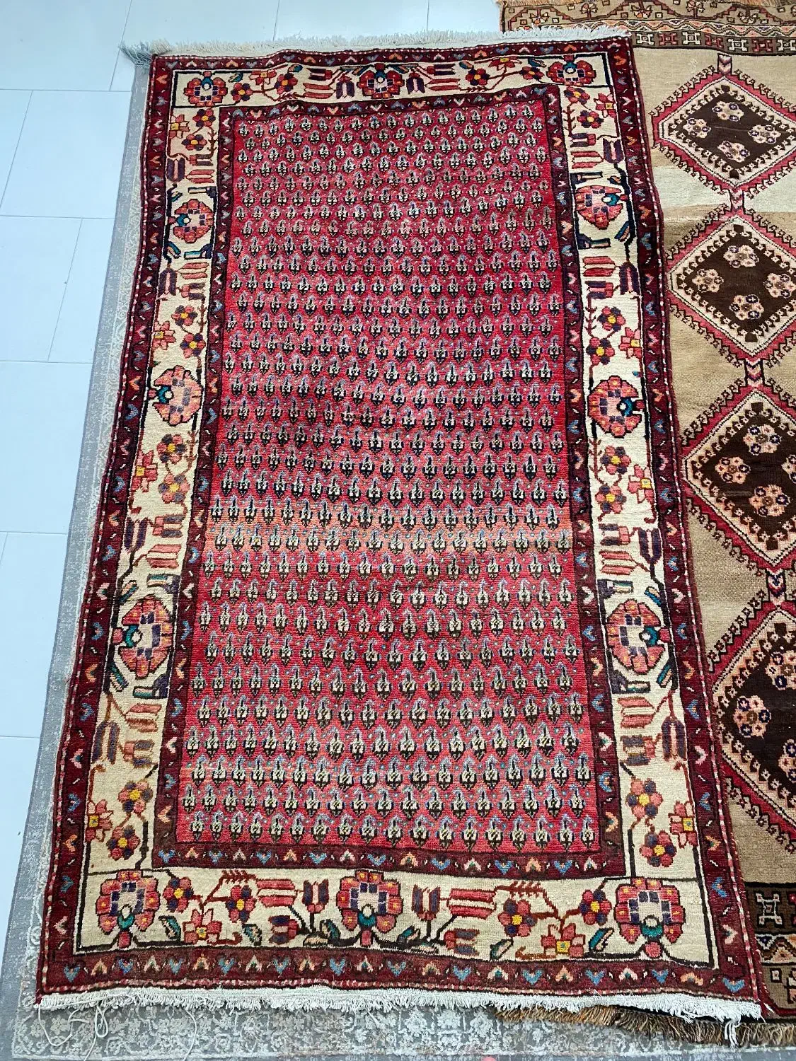 قالی دستبافت|فرش|اندیشه, اندیشه فاز ۴|دیوار