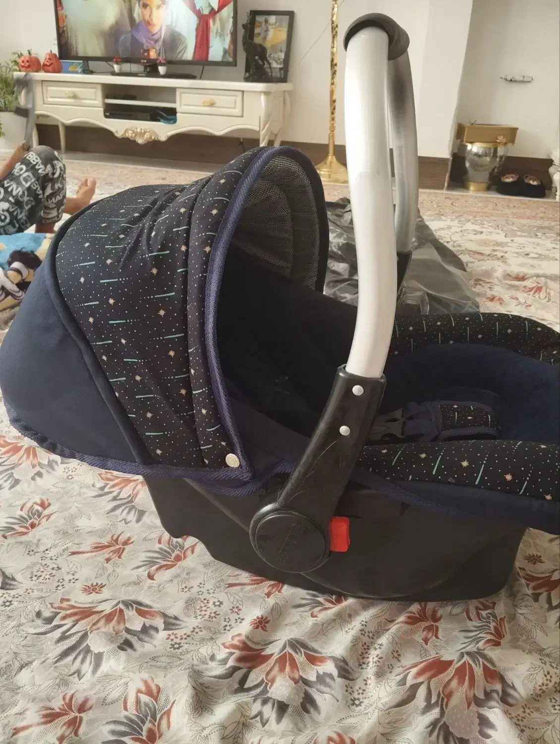 کریروکالسکه نویه نو مناسب سیسمونی|کالسکه و لوازم جانبی|چناران, |دیوار