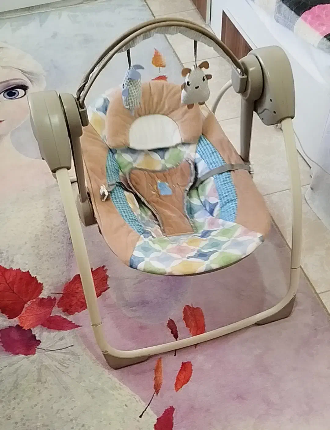 گهواره برقی موزیکال|اسباب و اثاث بچه|پردیس, فاز ۳|دیوار