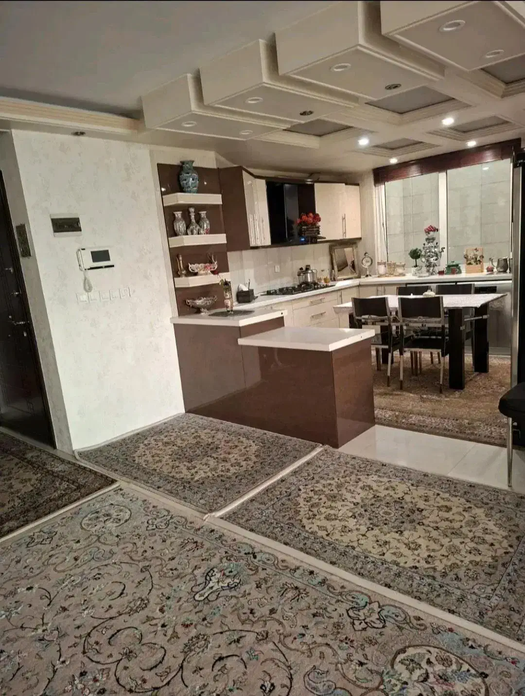 140متر فول اکازیون خوش نقشه با نور گیری فوق‌العاده|فروش آپارتمان|ری, سرتخت|دیوار