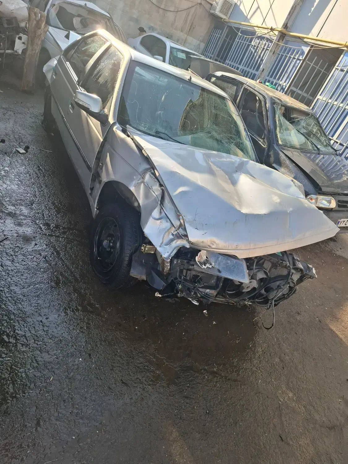 پژو405تصادفی مدل88 تک سوز|خودرو سواری و وانت|اراک, |دیوار