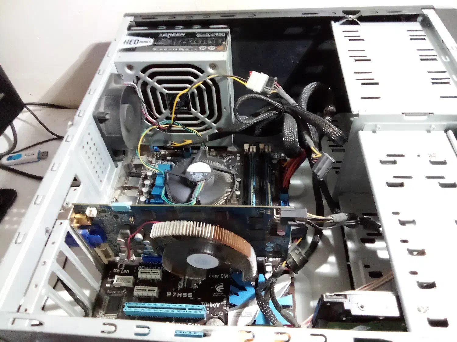 کیس کامپیوتر مشکی 16 گیگ DDR3|رایانه رومیزی|زاهدان, |دیوار