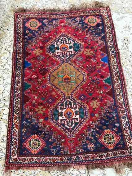 فرش دستباف ۱۰۰ ساله|فرش|اصفهان, سروستان|دیوار