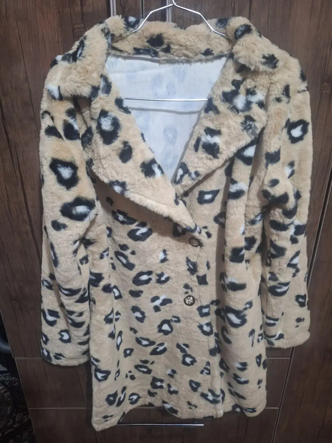 مانتو|لباس|سقز, |دیوار