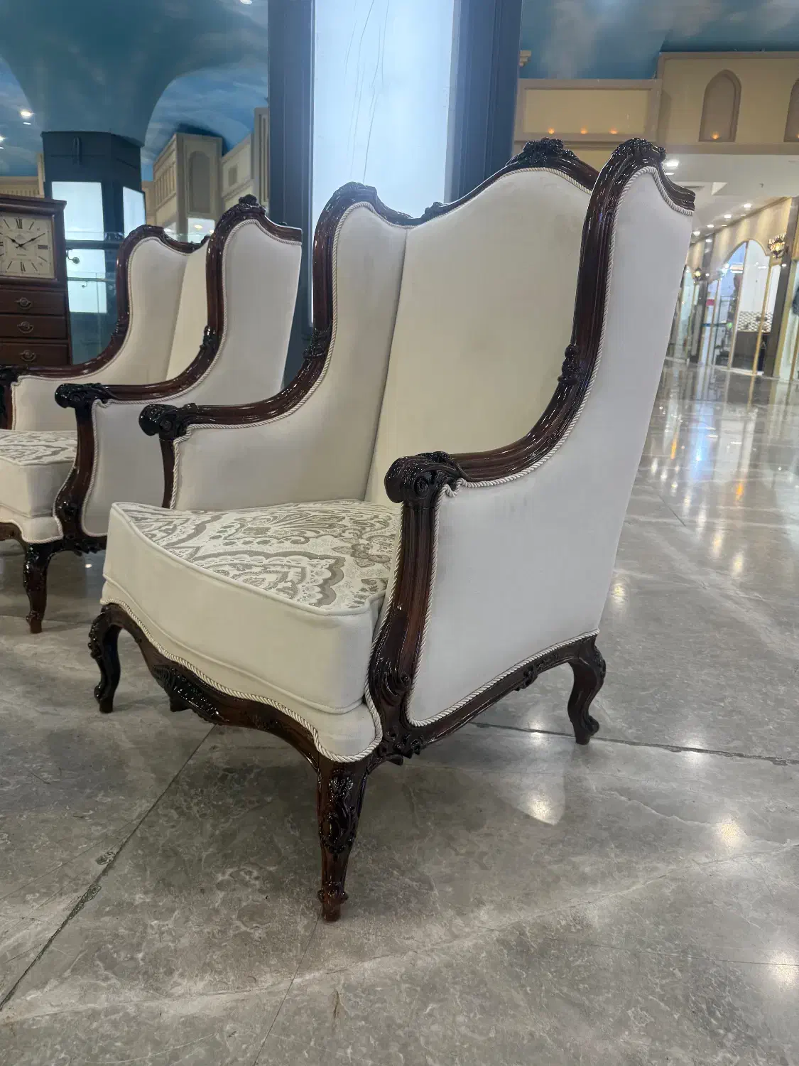 ۸ مدل مبلمان حراجی بدلیل جابجایی(توضیحات مطالعه)|مبلمان خانگی و میز عسلی|شیراز, وصال|دیوار