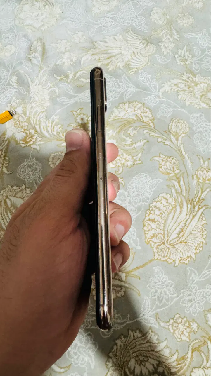 Xs max 256  laa|موبایل|اصفهان, پوریای ولی|دیوار