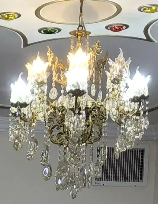 لوستر ۶ شاخه و ۴شاخه تمام برنج و ساعت دیواری برنجی|لوستر و چراغ آویز|قرچک, مهدیه|دیوار