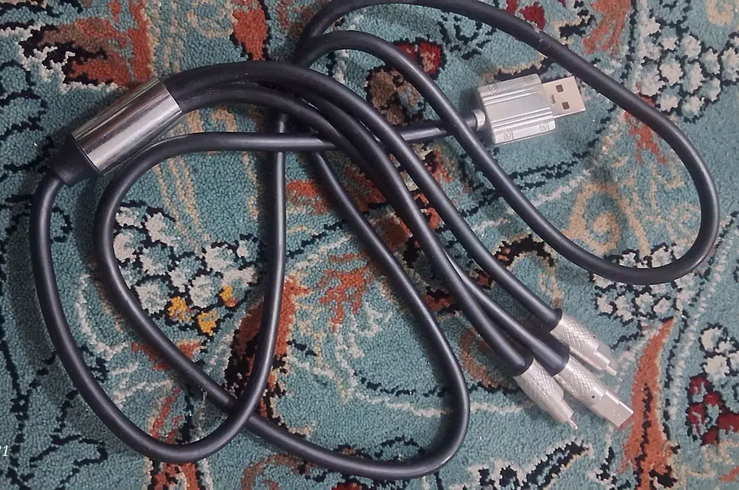 کابل شارژر سه سر محکم|لوازم جانبی موبایل و تبلت|قم, الوندیه و گذر صادق|دیوار