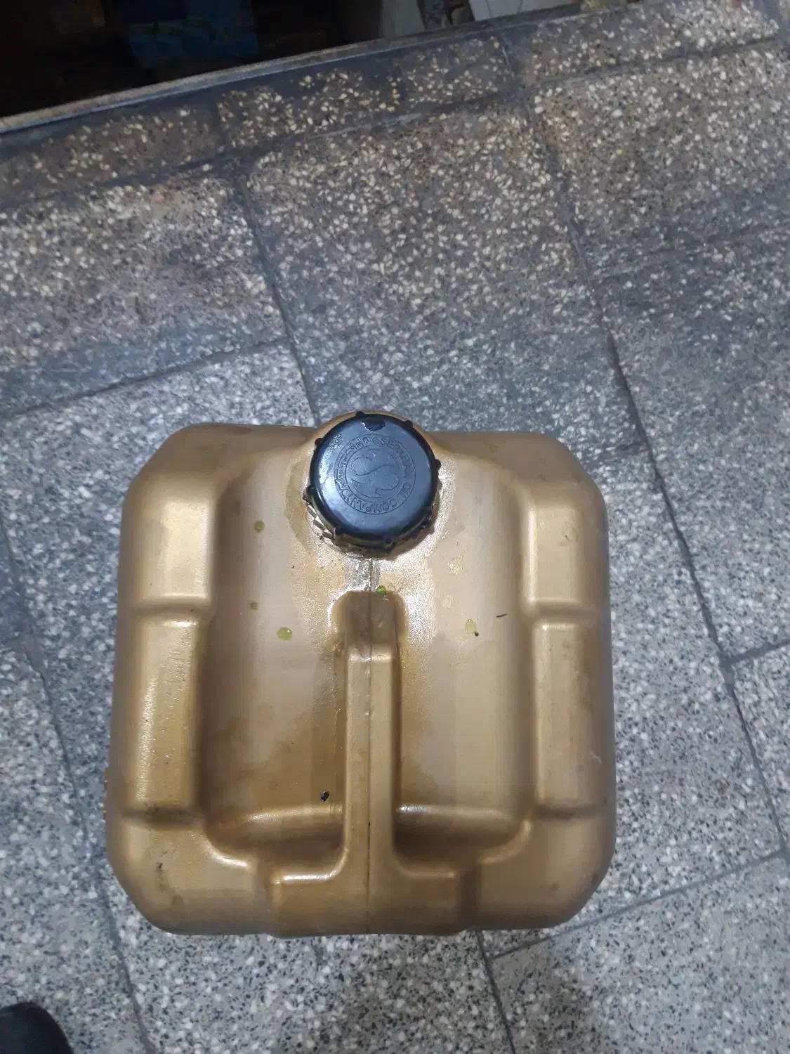 دبه وگالن۲۰لیتری|ظروف نگهدارنده، پلاستیکی، یکبارمصرف|قم, گلزار|دیوار