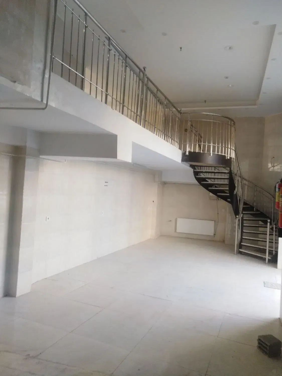 فروش واحد دفتری خدماتی وتجاری|فروش دفتر کار، اتاق اداری، مطب|تبریز, |دیوار