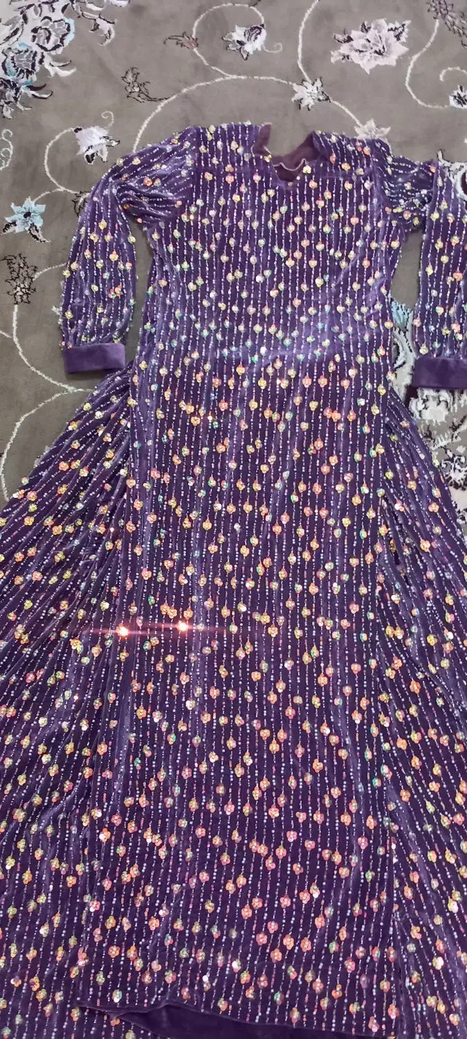 دودست لباس|لباس|لردگان, |دیوار