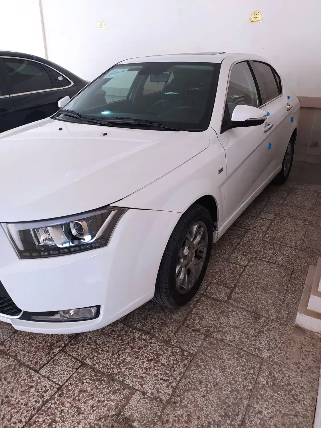 دنا پلاس اتومات مدل 1402 بدون رنگ|خودرو سواری و وانت|مشهد, دانشجو|دیوار