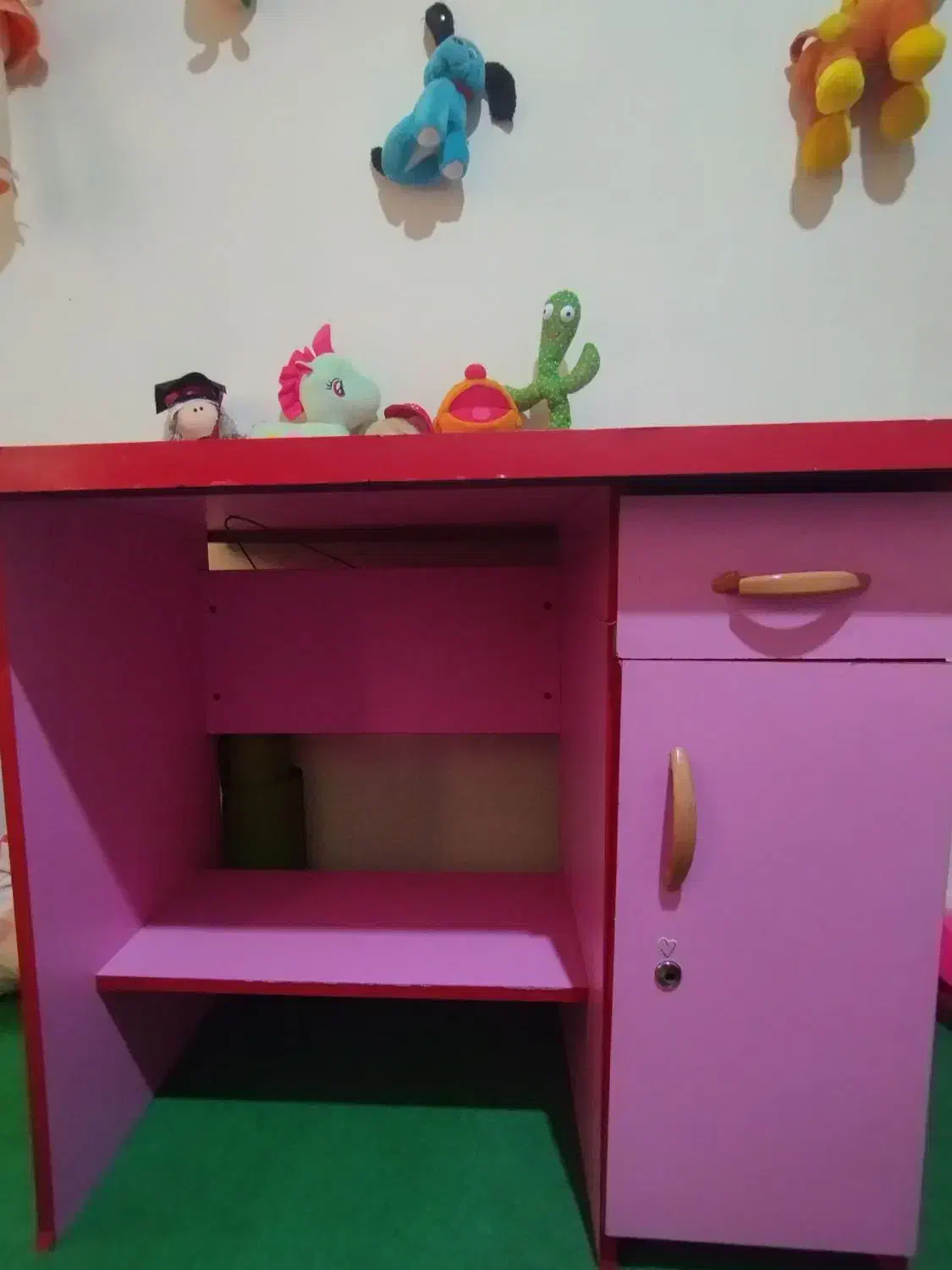 میز تحریر|میز تحریر و کامپیوتر|زاهدان, |دیوار