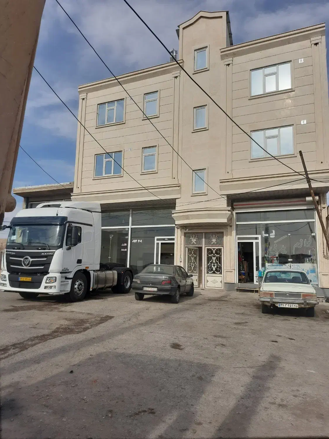 فوتو۴۳۰یورو۵صفر  خشک|خودرو سنگین|تیکمه داش, |دیوار