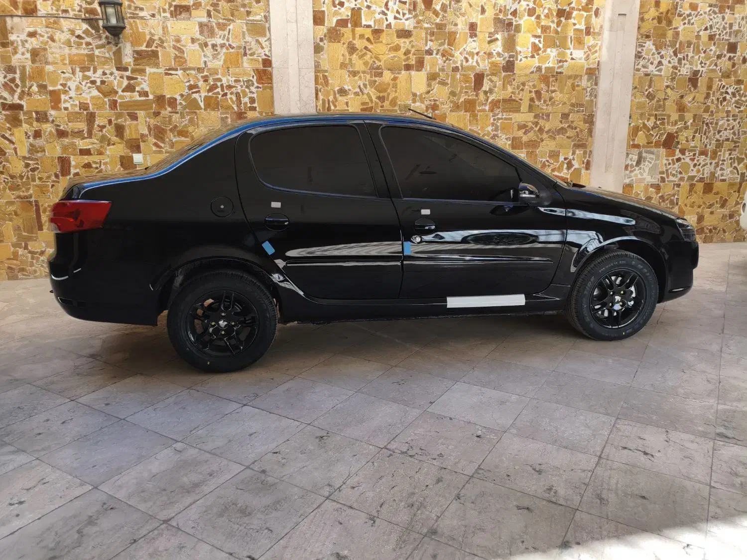 رانا پلاس ۴۰۴|خودرو سواری و وانت|زاهدان, |دیوار