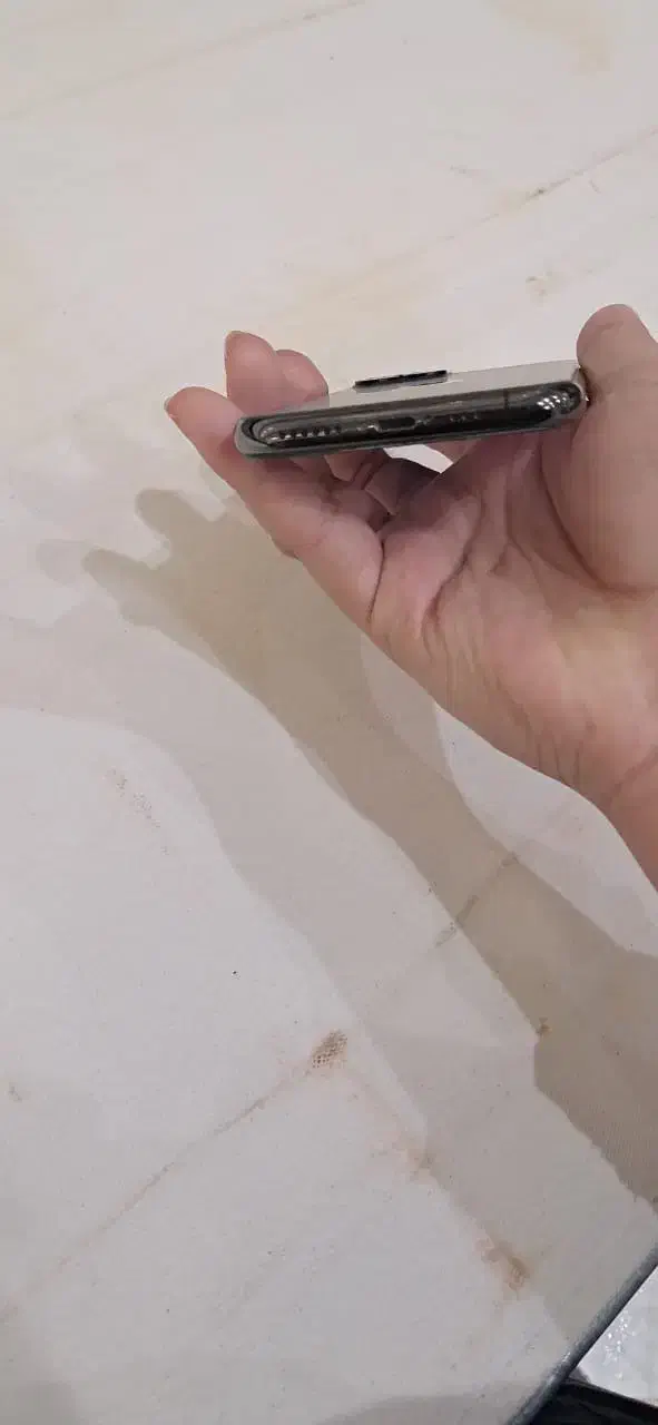 آیفون ۱۱پرو۲۵۶ گیگ LLAامریکا سالم نو مرتب|موبایل|مشهد, استاد یوسفی (شهرک غرب)|دیوار