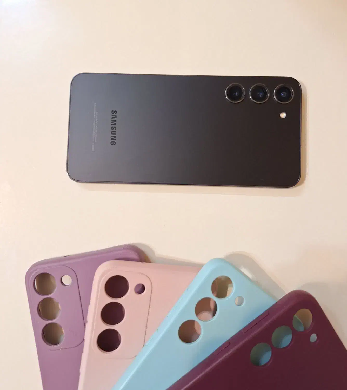 گوشی s23 plus|موبایل|اصفهان, شیخ اشراق|دیوار