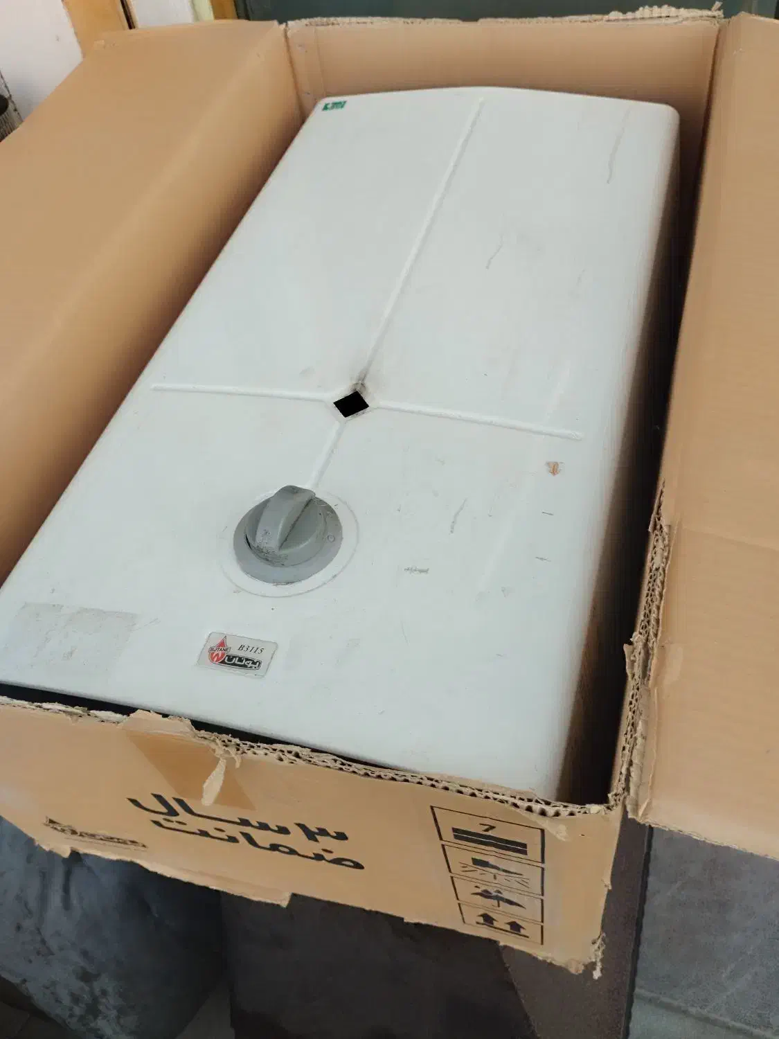 فروش فروش خریدار/ ابگرمکن شوفاژ پکیج|آبگرمکن، پکیج، شوفاژ|تهران, صادقیه|دیوار