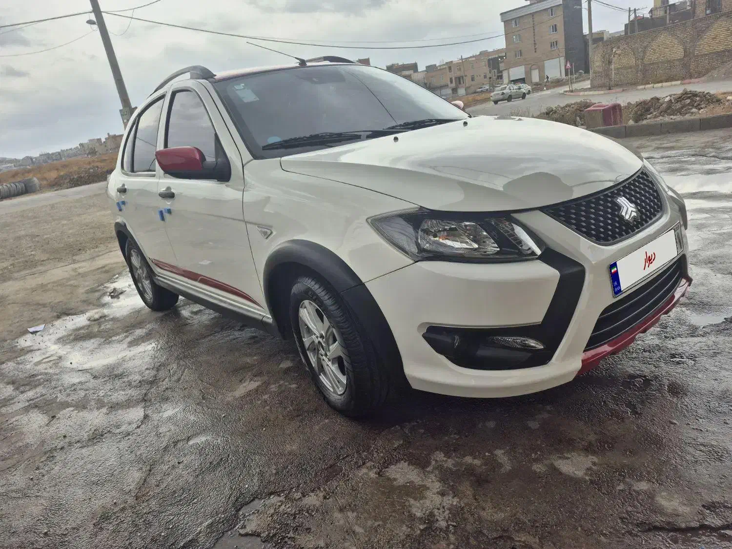 فروش ماشین کویک ۴۰۳ سفید قرمز|خودرو سواری و وانت|نورآباد, |دیوار