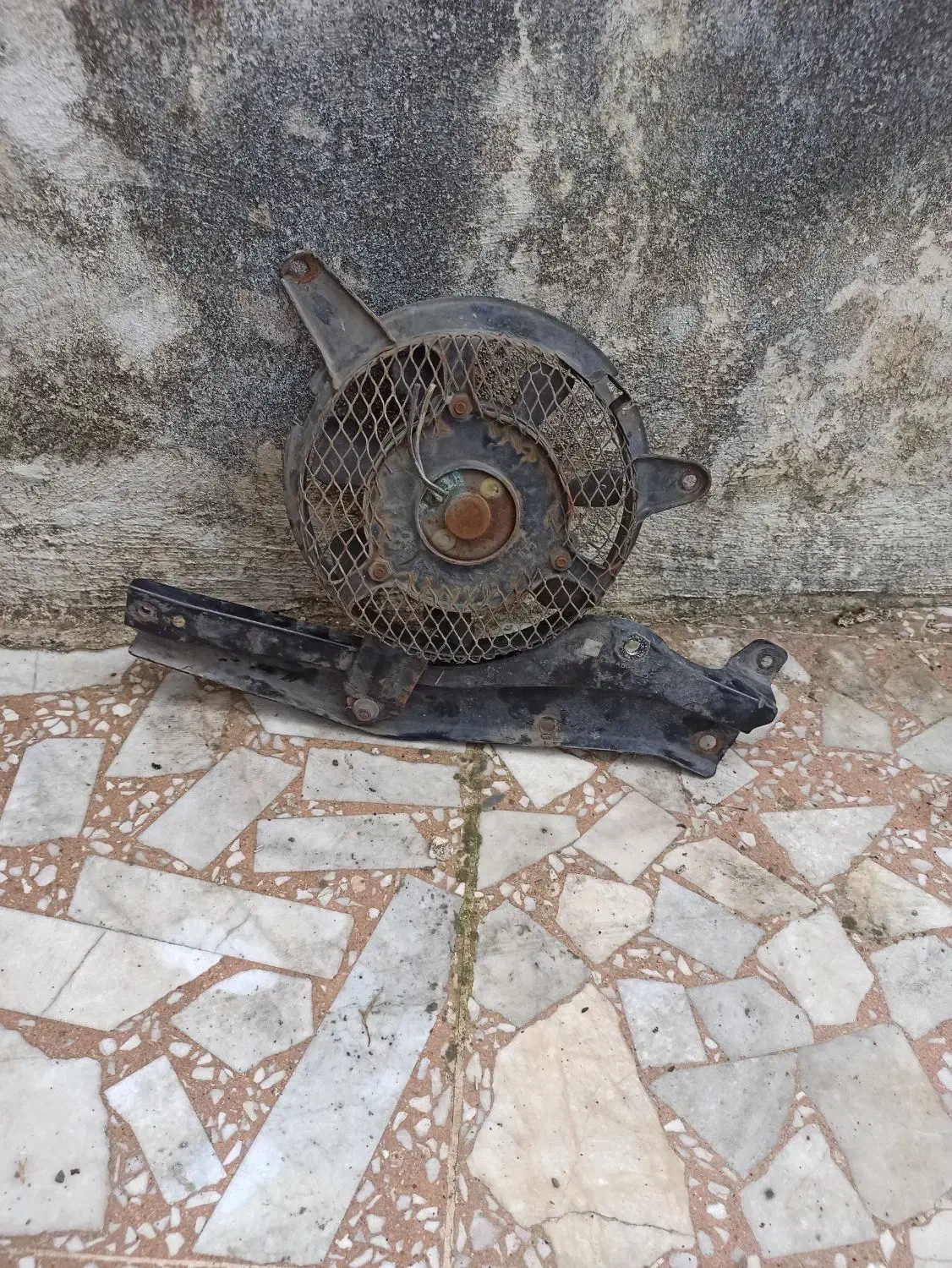 فن پراید|قطعات یدکی و لوازم جانبی|خمام, |دیوار