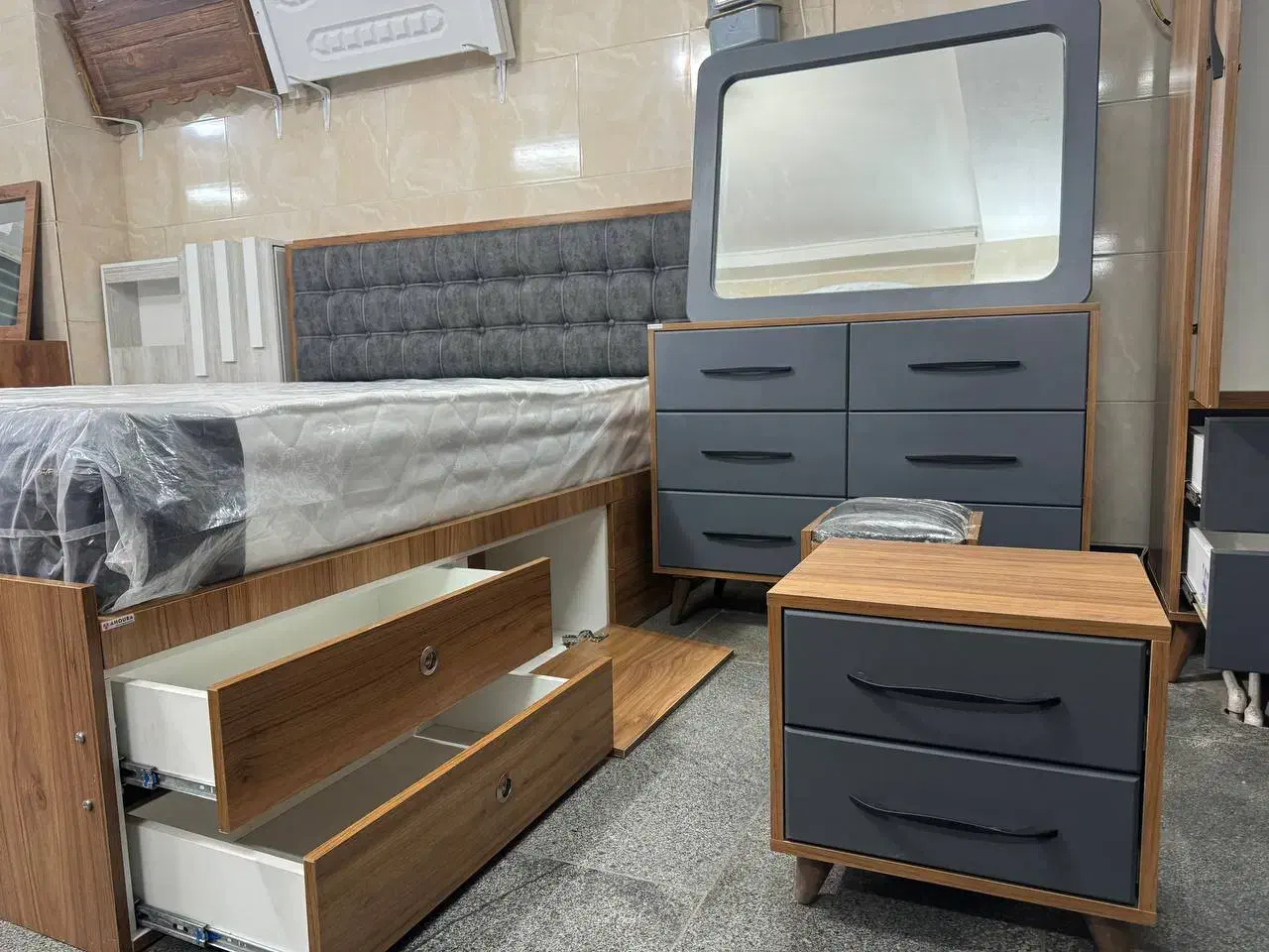 سرویس خواب ویکتوریا|تخت و سرویس خواب|فردیس, منظریه|دیوار