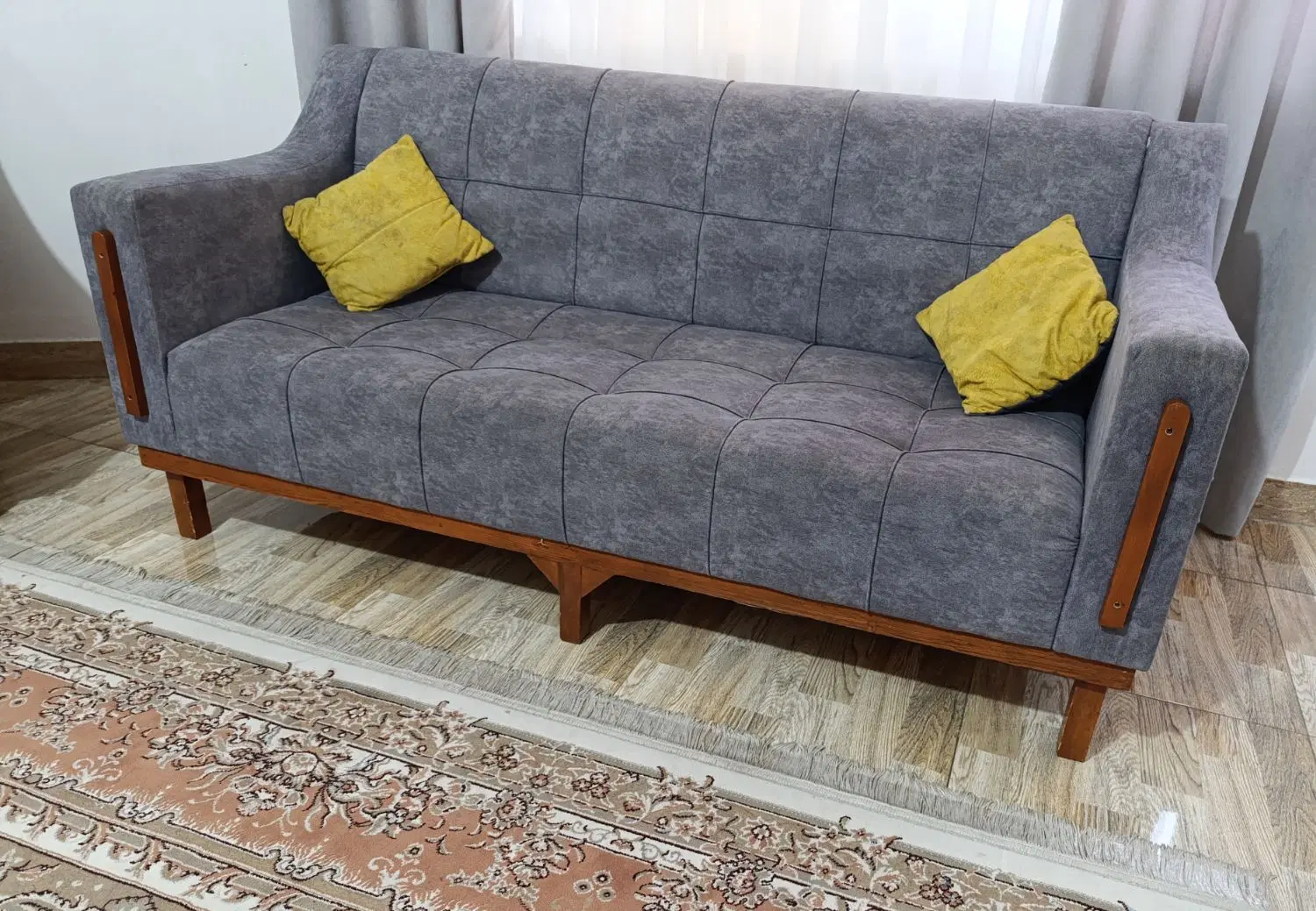 مبل ۷نفره|مبلمان خانگی و میز عسلی|کوچصفهان, |دیوار