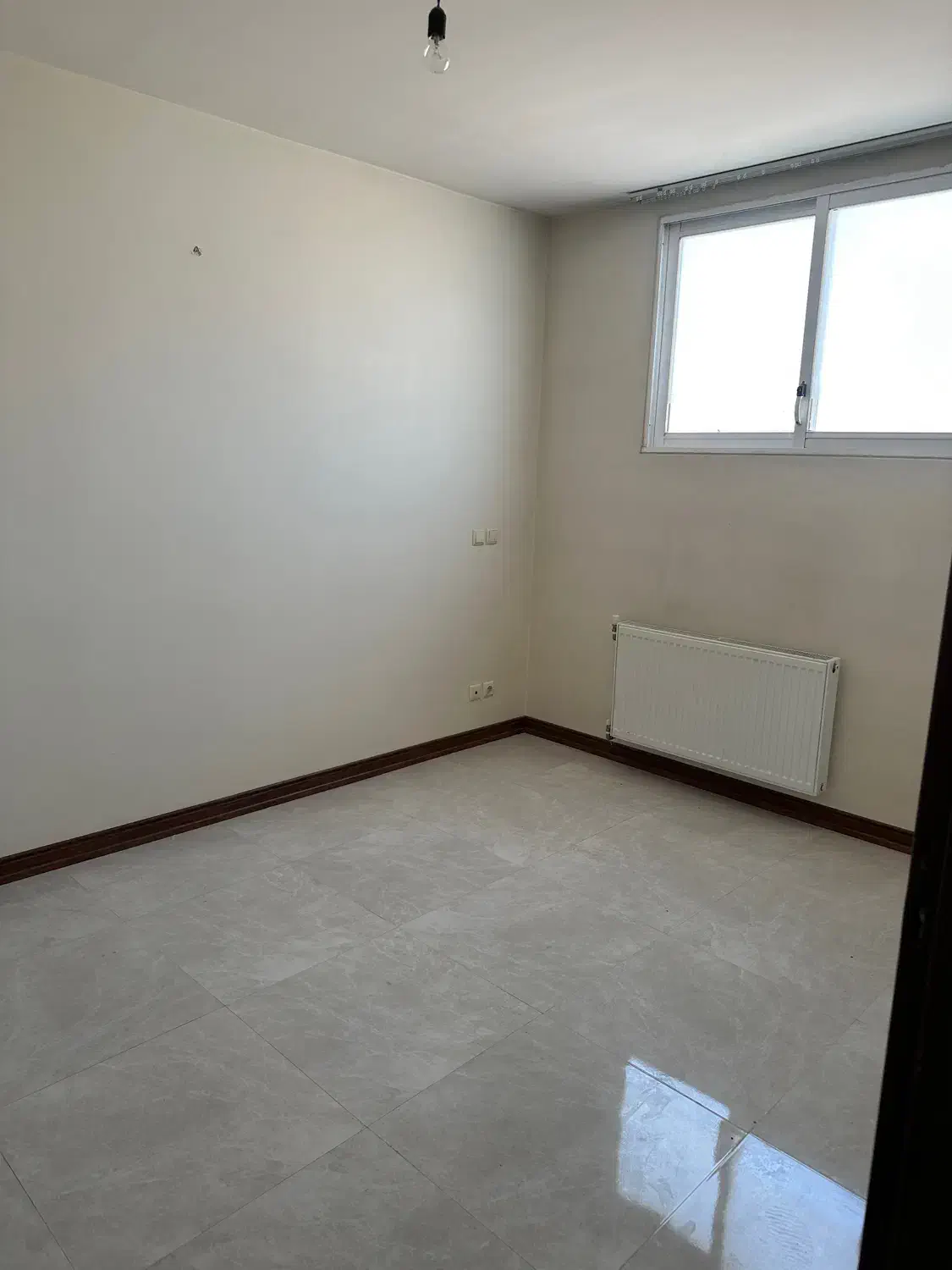 اپارتمان ۱۰۰ متری طبقه چهارم|اجارهٔ آپارتمان|اصفهان, خواجه عمید|دیوار