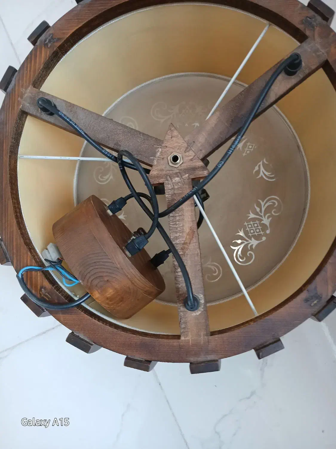 دو عدد لوستر|لوستر و چراغ آویز|رشت, پل تالشان|دیوار