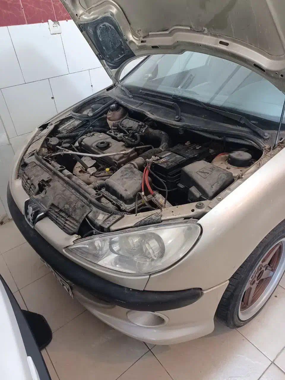 206مدل 83|خودرو سواری و وانت|اصفهان, شهید رجایی|دیوار