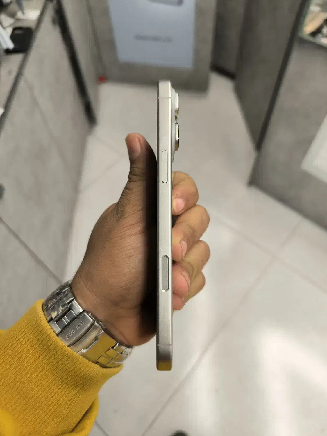 16 پرومکس|موبایل|کرج, اتحاد|دیوار