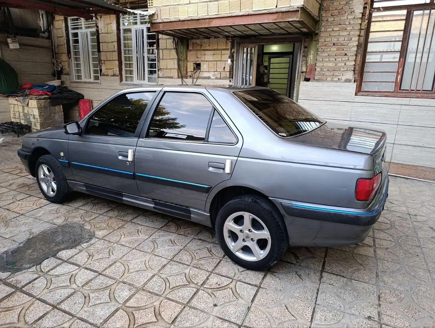 پژوپارس در حد|خودرو سواری و وانت|کوهدشت, |دیوار