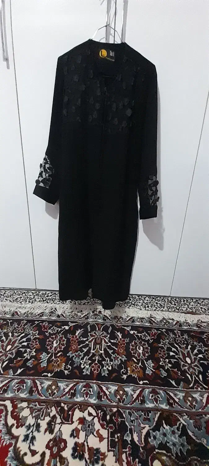 مانتو|لباس|سقز, |دیوار