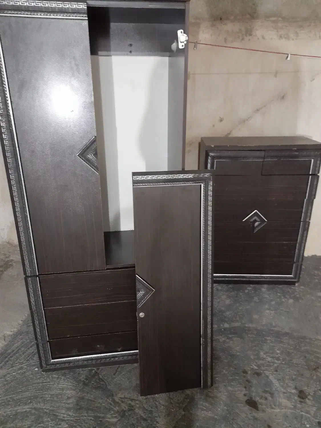 کمد|جاکفشی، کمد، دراور|سنندج, |دیوار