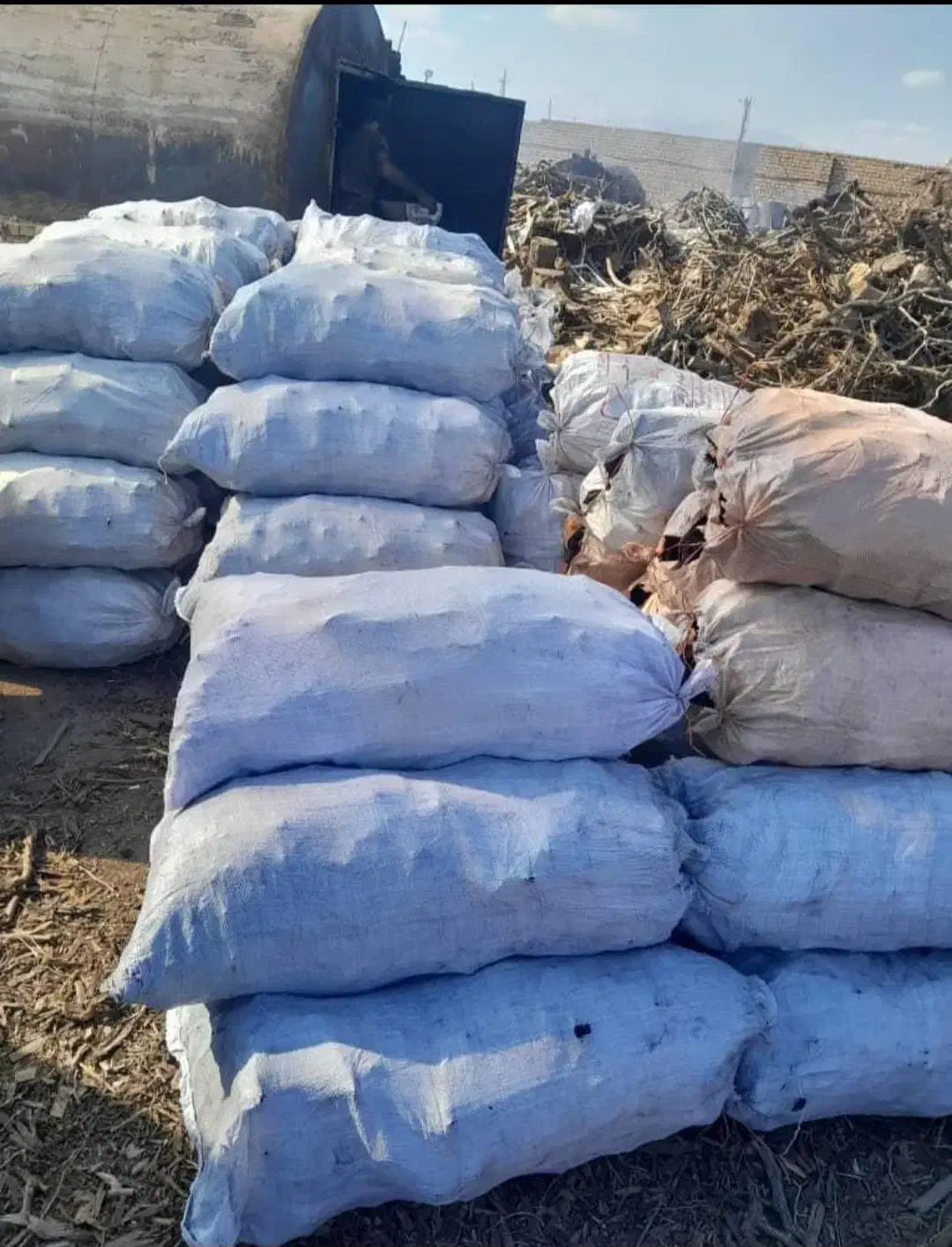 انواع زغال درجه یک|عمدهفروشی|رشت, بازار|دیوار