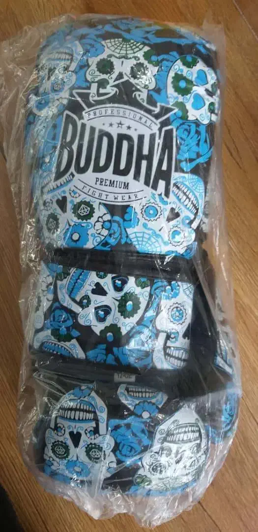 دستکش ورزشی بودBuddha|تجهیزات ورزشی|شبستر, |دیوار