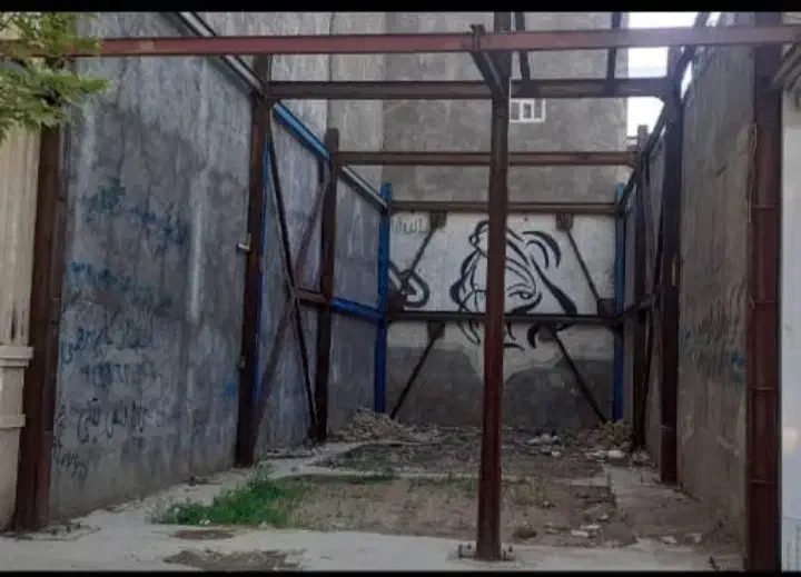 مغازه نیمه کاره خ بروجردی|فروش مغازه و غرفه|الشتر, |دیوار