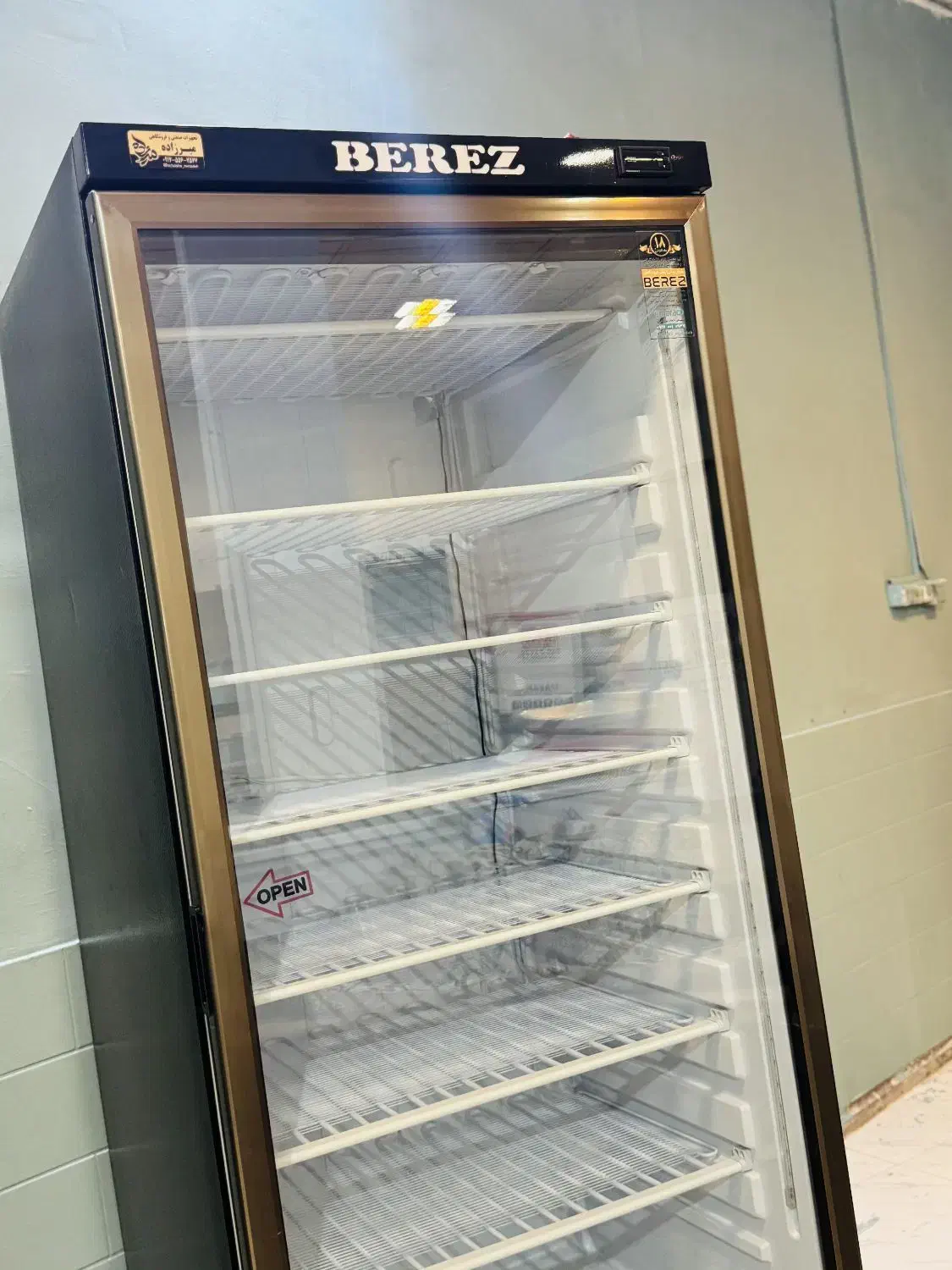 فریزر ۸۰ سانتی ایستاده|کافیشاپ و رستوران|بندر کنگان, |دیوار