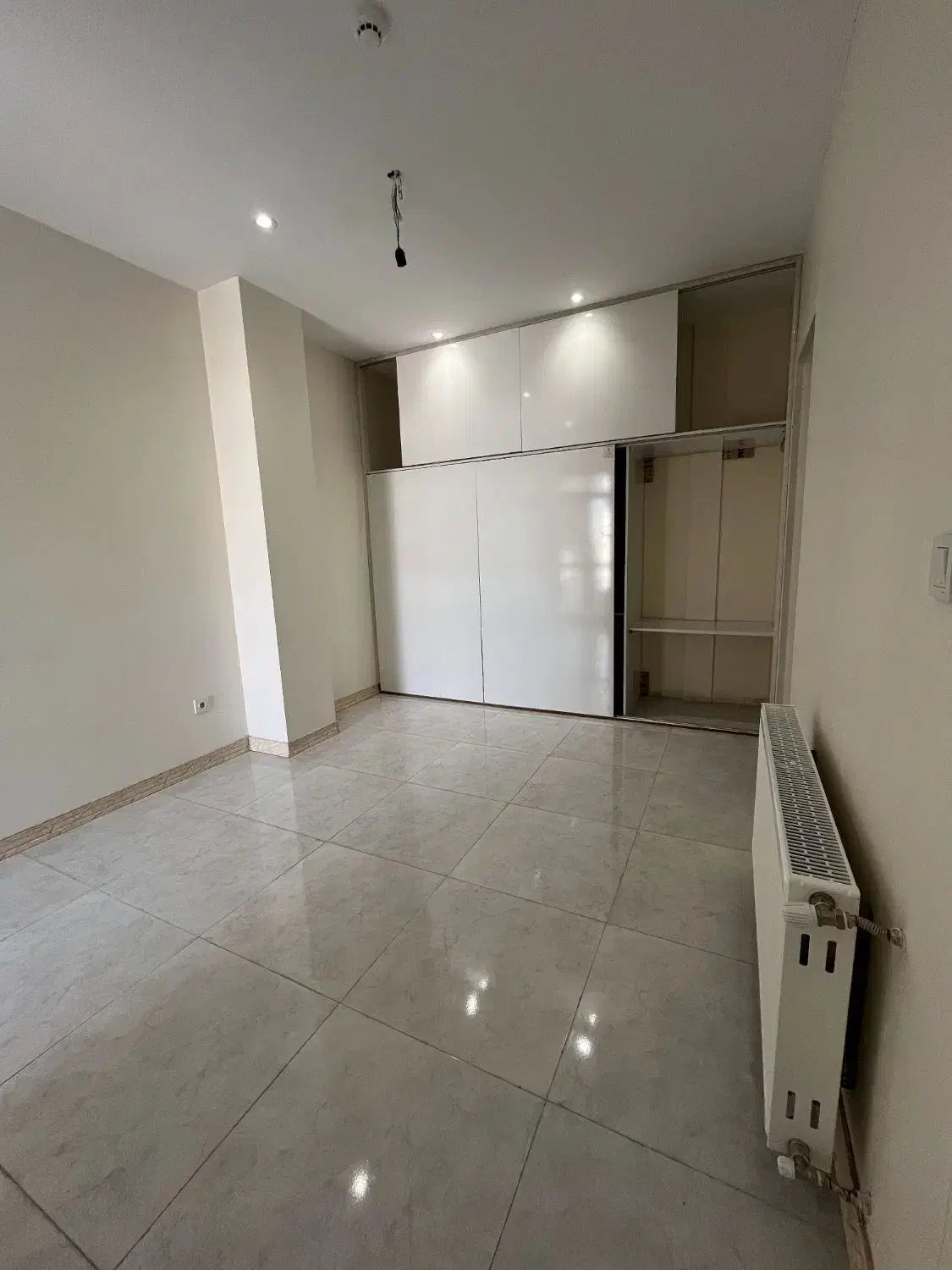 آپارتمان ۸۰ متری/قابل تبدیل /کلید نخورده