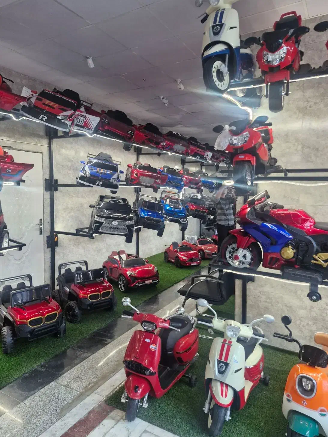 )ماشین( شارژی کودک ++|اسباب‌‌بازی|قزوین, |دیوار