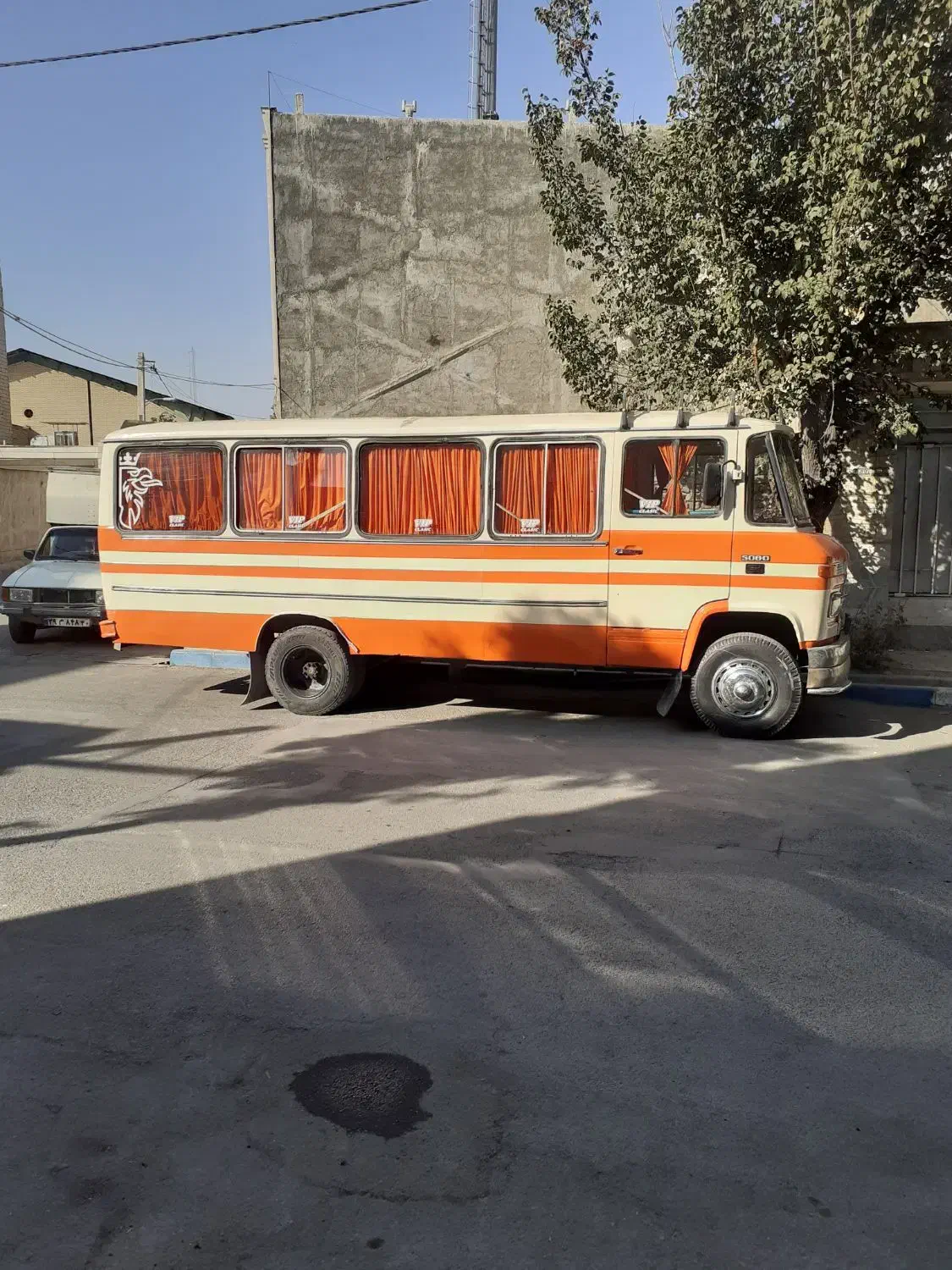 مینی بوس بنز۵۰۸|خودرو سنگین|چهارباغ, |دیوار